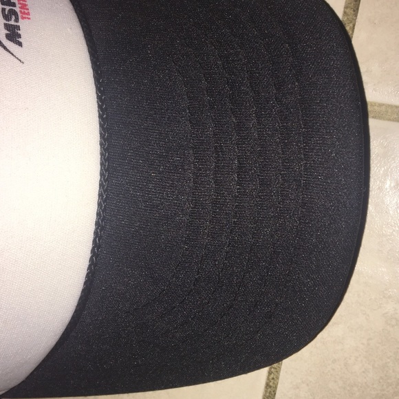 [Final reduction] MSR Hubba Hubba trucker hat - Picture 5 of 5